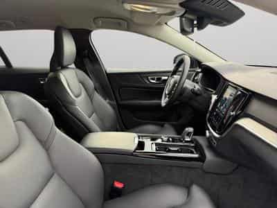 Volvo V60 T6 AWD Plus Dark / Hybride (2024) - Photo 15