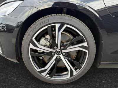 Volvo V60 T6 AWD Plus Dark / Hybride (2024) - Photo 14