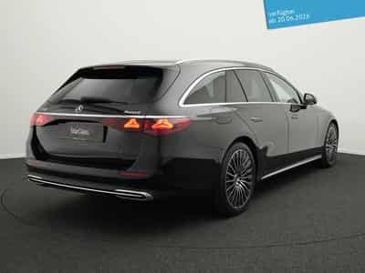 Mercedes E 450 4MATIC T-Modell Exclusive-Line (2024) - Photo 3