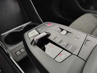 BMW 218 iA Active Tourer Navi / Led / PDC av+ar (2023) - Foto 12