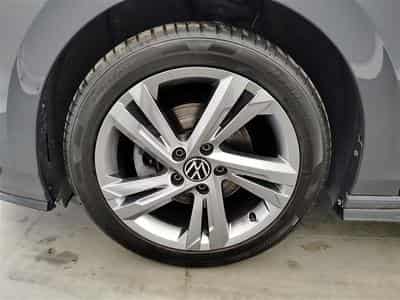 VW Golf 1.5 TSi 130Cv R-Line CARPLAY / FULL LED / ALU (2024) - Photo 5