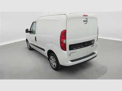 Fiat Doblo 1.6 MJET Cargo CLIM / CARPLAY (2023) - Photo 2