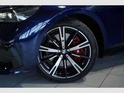 BMW 540 d Limousine xD M Sport Pro 1.H *Pano *Schale (2025) - Photo 3
