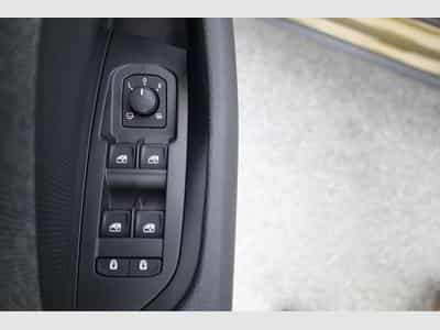 Skoda Kodiaq 2.0 TDI 142kW 4x4 Selection (2025) - Photo 8