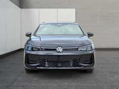 VW Passat Variant R-Line Edition Plus (2026) - Photo 6