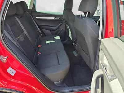 Skoda Karoq Selection (2025) - Photo 13