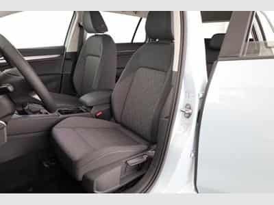 VW Golf Variant 1.5 TSI 110 kW (2026) - Photo 9