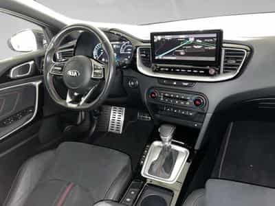 Kia ProCeed GT 1.6 T-GDI 204 DCT ISG (2021) - Photo 5