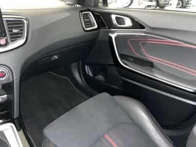 Kia ProCeed GT 1.6 T-GDI 204 DCT ISG (2021) - Photo 10
