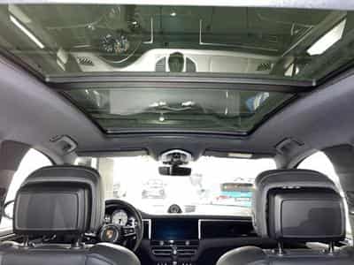Porsche Macan Macan S (2022) - Photo 14