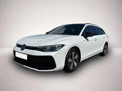 VW Passat (2025) - Photo 1