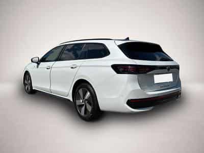 VW Passat (2025) - Photo 5
