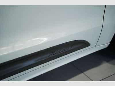 Porsche Macan T 1.H *21 *S-AGA*BOSE*Pano*PDLS+*Approved (2023) - Foto 15