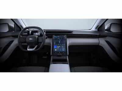 Ford Explorer 79kWh Extended Range AWD Premium (2026) - Photo 2