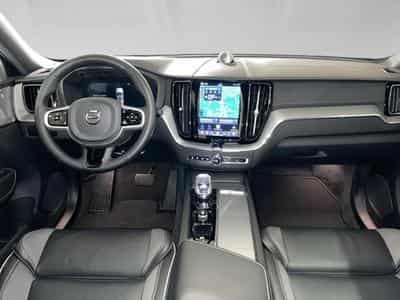 Volvo XC60 B5 4x4 Core Aut. (2025) - Photo 5