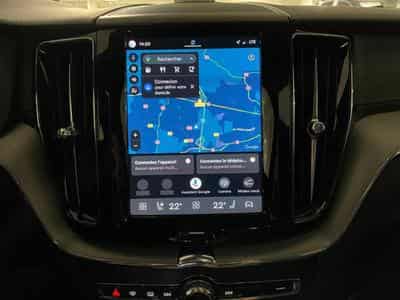 Volvo XC60 B5 4x4 Core Aut. (2025) - Photo 3