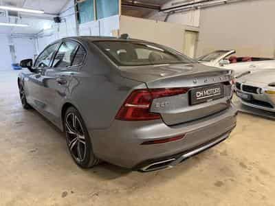 Volvo S60 T5 R Design (2020) - Photo 4