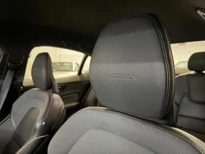 Volvo S60 T5 R Design (2020) - Photo 12