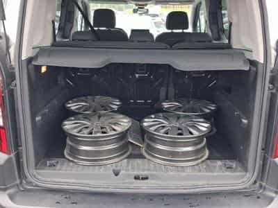 PEUGEOT Rifter 1.2 PureTech 130ch S&S Standard Allure Pack EAT8 (2021) - Photo 8