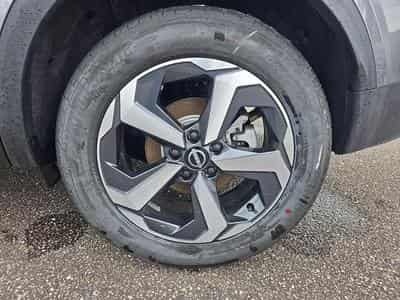 Nissan QASHQAI 1.3 MILD HYBRID 158 N-CONNECTA XTRONIC (2023) - Foto 9
