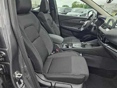 Nissan QASHQAI 1.3 MILD HYBRID 158 N-CONNECTA XTRONIC (2023) - Foto 12