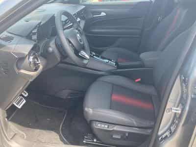 Alfa-Romeo JUNIOR 1.2 IBRIDA 145 SPECIALE E-DCT6 (2026) - Foto 12