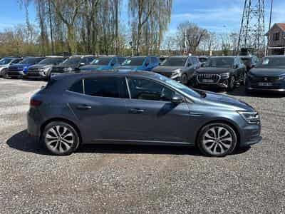 Renault Megane 1.5 BLUE DCI 115 TECHNO EDC (2023) - Foto 4