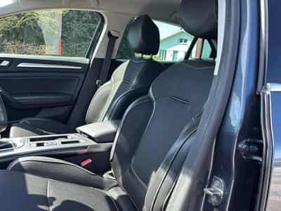 Renault Megane 1.5 BLUE DCI 115 TECHNO EDC (2023) - Foto 12