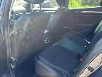 Renault Megane 1.5 BLUE DCI 115 TECHNO EDC (2023) - Foto 13