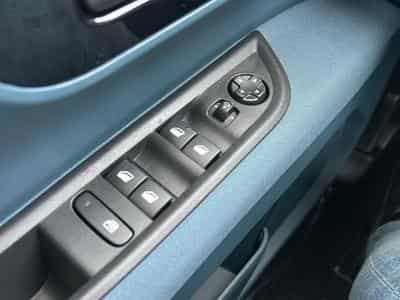 Fiat GRANDE PANDA 1.2 HYBRID 100 LA PRIMA EDCT6 (2025) - Foto 9