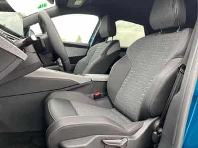 Peugeot 3008 1.2 HYBRID 145 ALLURE E-DCS6 (2025) - Foto 10