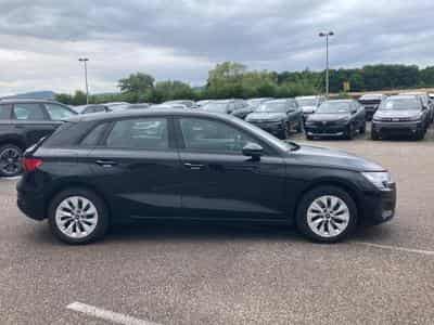 Audi A3 40 TFSI 204 BUSINESS LINE (2021) - Photo 4