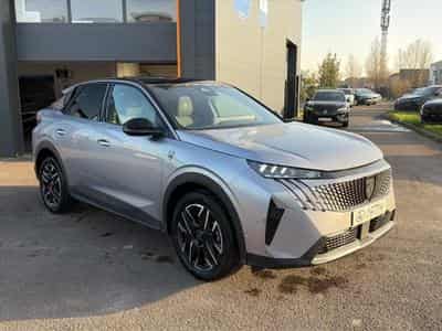 Peugeot 3008 1.2 HYBRID 145 GT E-DCS6 (2025) - Foto 3