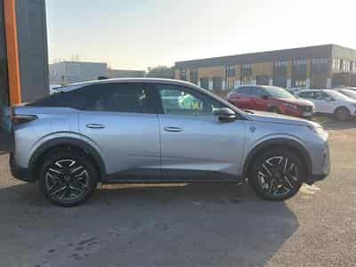 Peugeot 3008 1.2 HYBRID 145 GT E-DCS6 (2025) - Foto 4