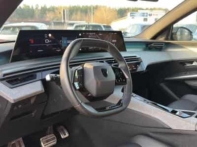 Peugeot 3008 1.2 HYBRID 145 GT E-DCS6 (2025) - Foto 10