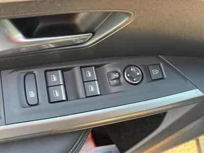 Peugeot 3008 1.2 HYBRID 145 GT E-DCS6 (2025) - Foto 12