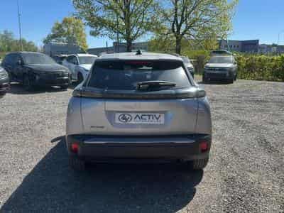 Peugeot 2008 1.2 100 ALLURE (2025) - Foto 6