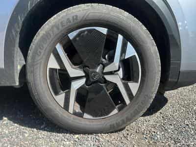 Peugeot 2008 1.2 100 ALLURE (2025) - Foto 12