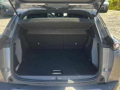 Peugeot 2008 1.2 100 ALLURE (2025) - Foto 13