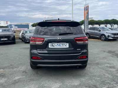 Kia SORENTO 2.2 CRDI 200 ISG PREMIUM 4X4 7 PLACES (2017) - Photo 6