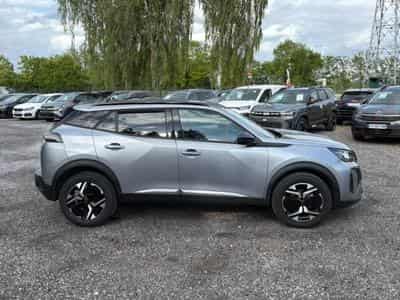 Peugeot 2008 1.2 100 ALLURE (2025) - Foto 4