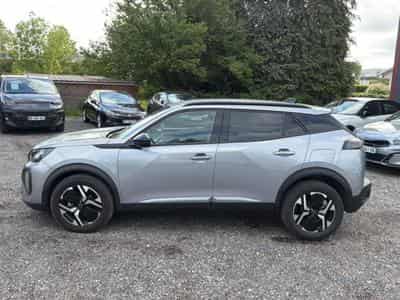 Peugeot 2008 1.2 100 ALLURE (2025) - Foto 8
