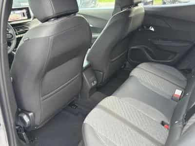 Peugeot 2008 1.2 100 ALLURE (2025) - Foto 13
