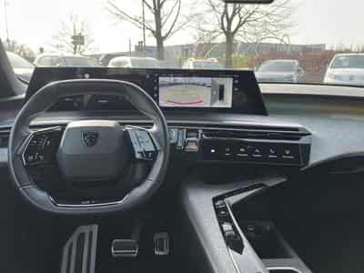 Peugeot 3008 1.2 HYBRID 145 GT E-DCS6 (2025) - Foto 10