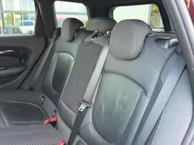 Mini CLUBMAN COOPER SD 190 ALL4 BVA (2016) - Foto 13