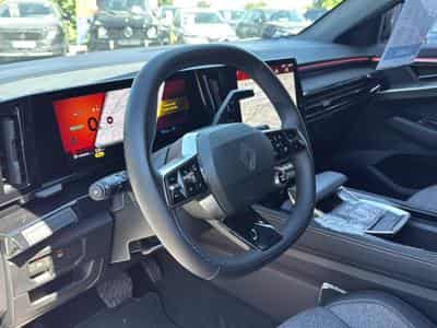 Renault RAFALE 1.2 E-TECH FULL HYBRID 200 TECHNO (2025) - Foto 13