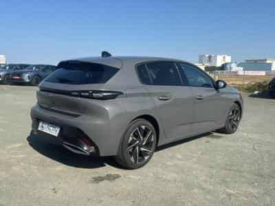 Peugeot 308 1.5 BLUEHDI 130 ALLURE EAT8 (2025) - Foto 5