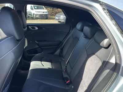 Kia XCEED 1.5 T-GDI 140 GT-LINE PREMIUM DCT7 (2024) - Foto 14