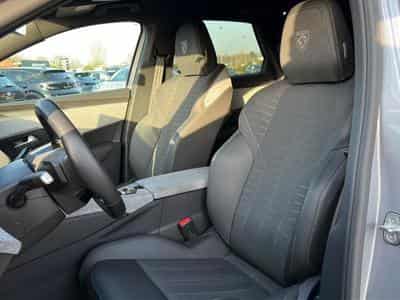 Peugeot 3008 1.2 HYBRID 145 GT E-DCS6 (2025) - Foto 11