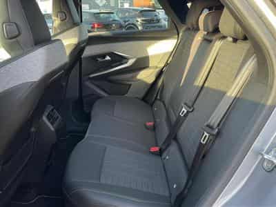 Peugeot 3008 1.2 HYBRID 145 GT E-DCS6 (2025) - Foto 12